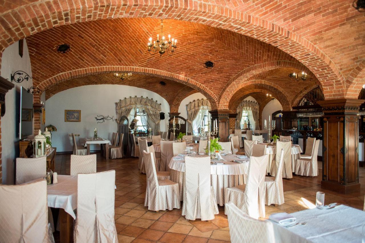 Hotel Nowodworski Legnica Extérieur photo